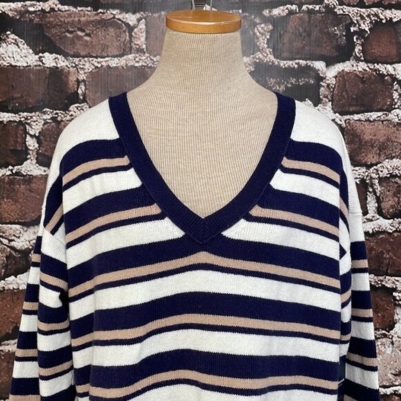 Lucky Brand Pullover Sweater NWT Striped V-Neck Blue White Size Medium M - Picture 7 of 14